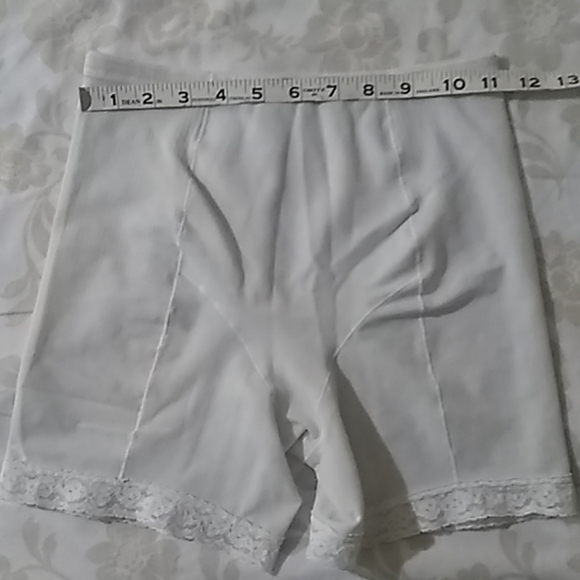 Flexees by Maidenform - Picture 7 of 7